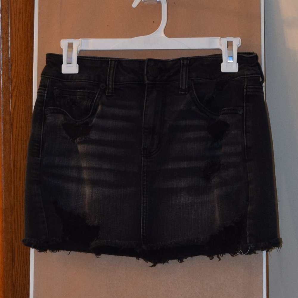 American Eagle Super Stretch Black Denim Skirt - 4
